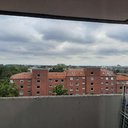 48 Qm Whole Apartment To Rent Out Near Ini And Mhh هانوفر المظهر الخارجي الصورة